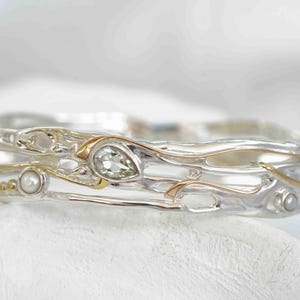 Pulseira de pedras preciosas, pulseira de ametista e pérola verde fluida, pulseira de destaque, pulseira feita à mão, pulseira de ametista, pulseira de prata esterlina