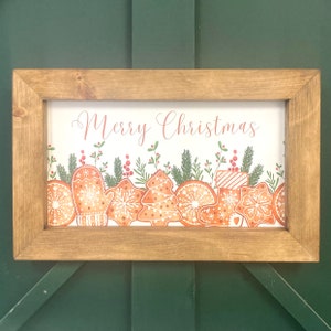 Merry Christmas Wood Sign, Holiday Cookie Decor, Gingerbread Cookie Sign, Winter Kitchen Sign, Holiday Mantle Decor, Christmas Mantle Sign