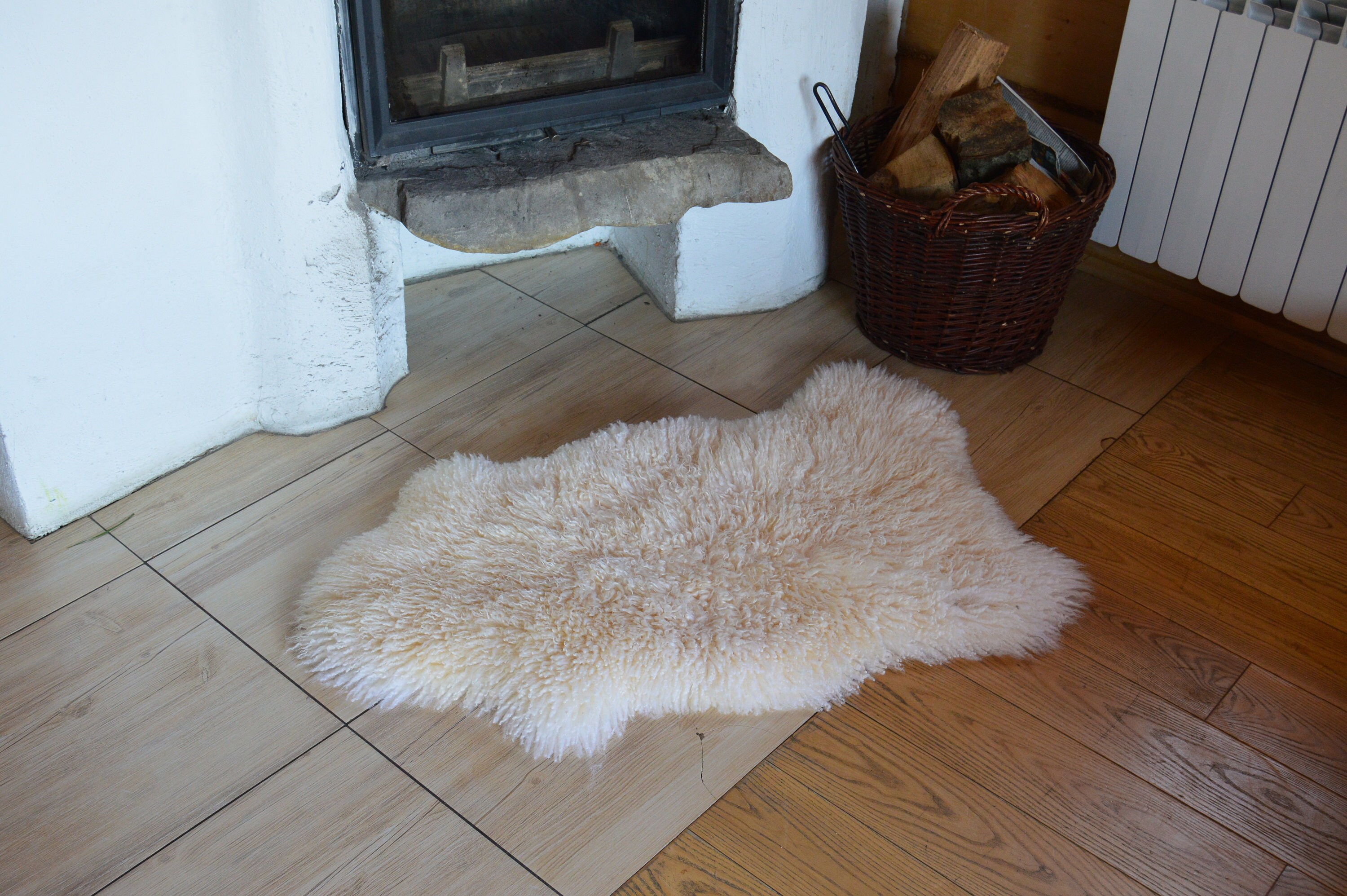 Genuine Curly Sheepskin Rug 100% Natural Color Soft Wool, Schaffell ...