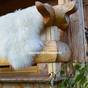 Genuine Iceland Sheepskin 100% Lambskin Sheep skin rug pelt Curly White long wool, schaffell, Hygge