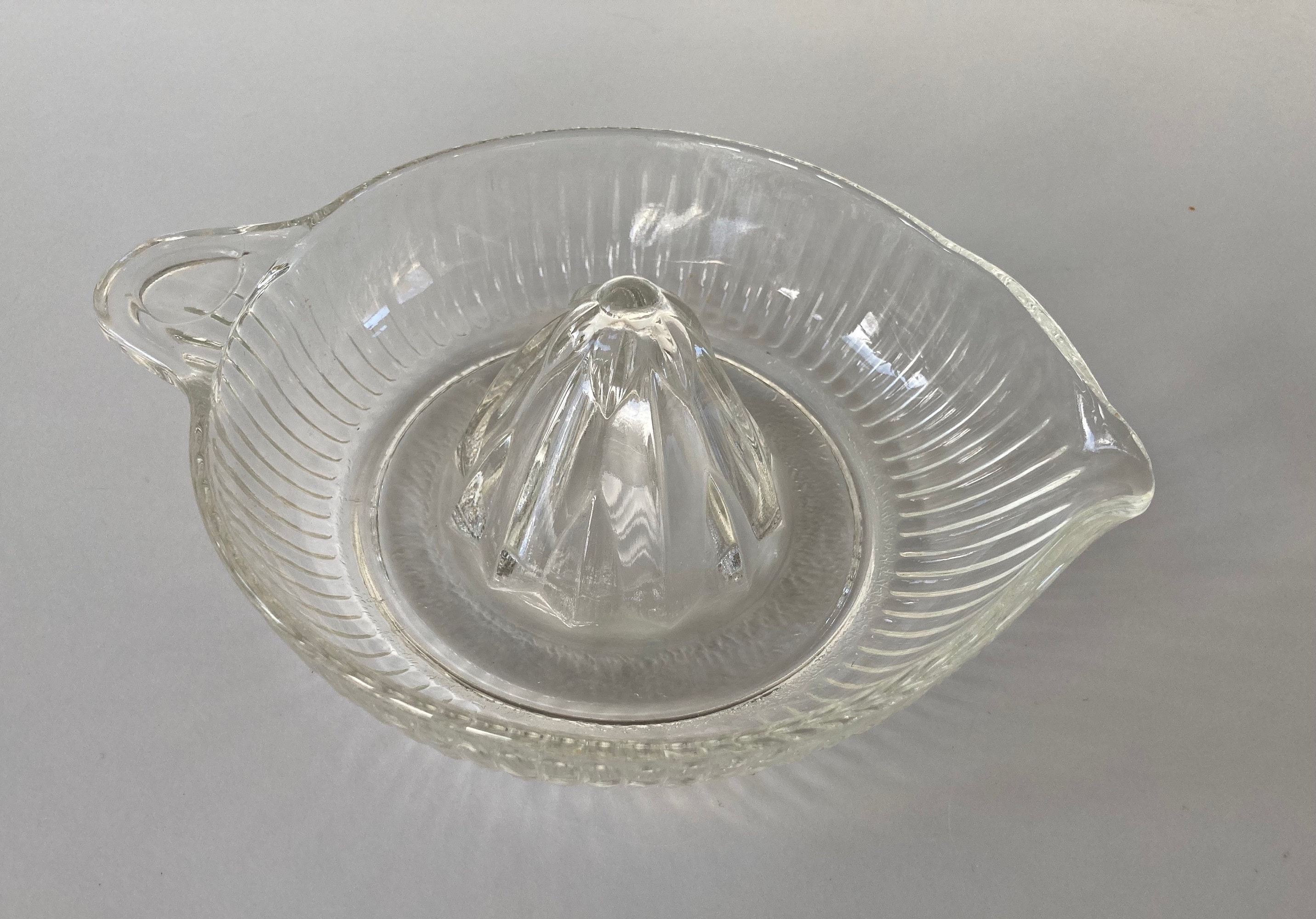 Vintage Clear Glass Citrus Juicer Etsy