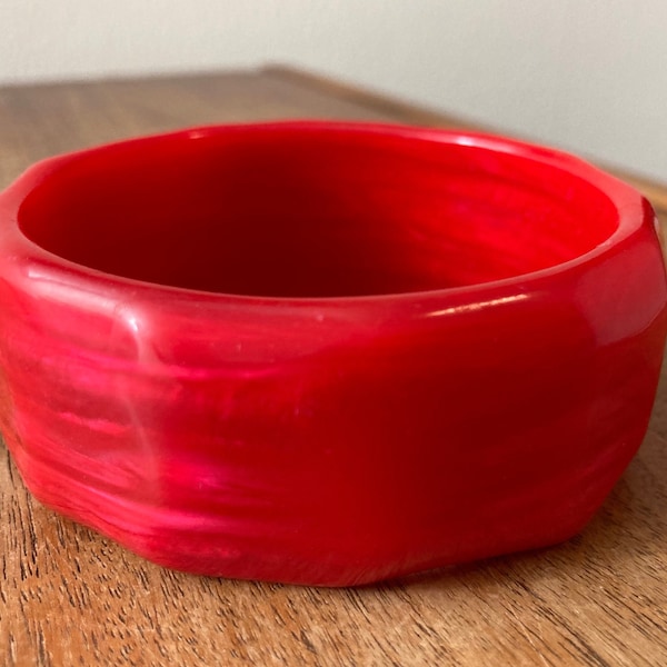 Red Marbled True Bakelite Bangle Bracelet 1 1/8"