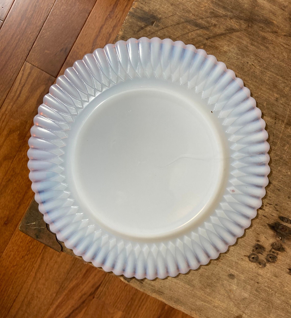 Vintage 1940s Milk Glass Salad Plates Macbeth Evans White Opalescent