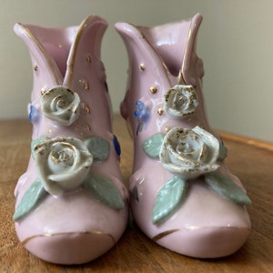 Two 1930&#39;s Vintage Porcelain High Heel Shoe Figurines