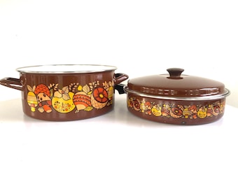 Vintage 1970s Harvest Mushroom Brown Enamel Skillet and Pot/Casserole with Lid Made In Japan 10"