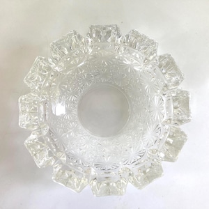 VTG MCM Vintage Clear Crystal Glass Large Ashtray Starburst Round Pattern