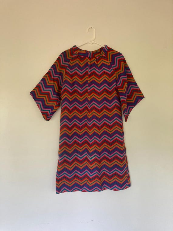 short chevron dress Short mesh dress with chevron pattern Girl, White