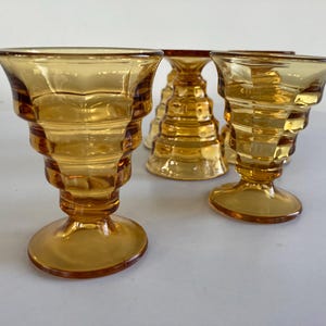 VTG Vintage 1970&#39;s Amber Juice/Small Parfait Glasses--Set of Five