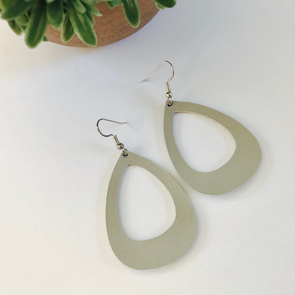 Leather Earring, Grey Leather Earring Cutout, Leather Statement Earring, Grey Faux Leather Earring, Grey Teardrop