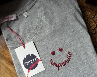 Camiseta para amantes del vino - Tempranillo Smiley - Camiseta orgánica bordada a mano - Unisex / Mujer