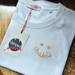 Wine lovers t-shirt - Chablis Smiley - Hand Embroidered Organic Tee - Unisex / Women&#39;s