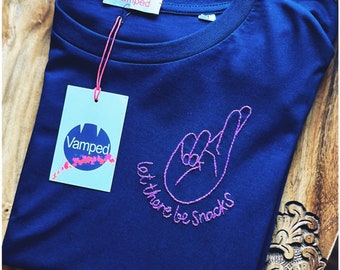 Que haya bocadillos - Camiseta orgánica bordada a mano - Unisex / Mujer