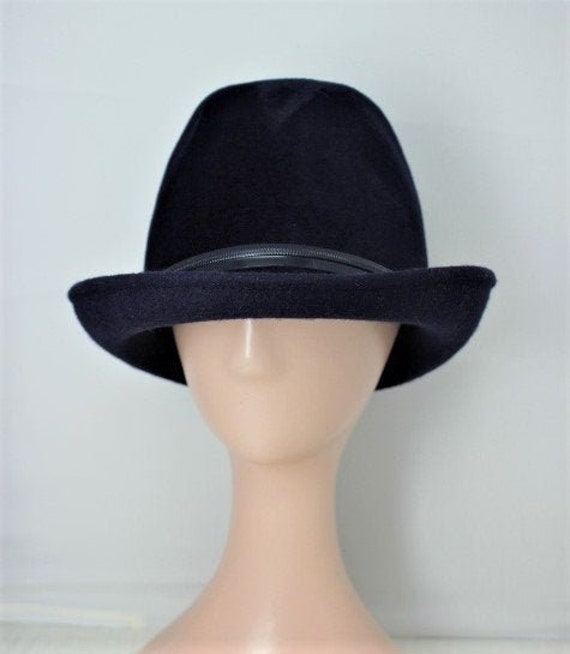 Stylish Vintage Navy Blue Vagabond Fedora Hat 50s