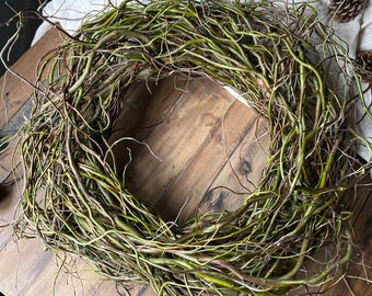 Fresh Willow Wreath || Hand Bound