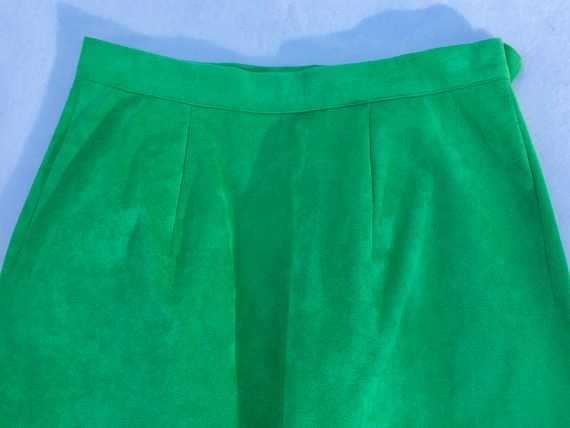 Vintage Bright Green Skinner Ultrasuede Skirt Siz… - image 4