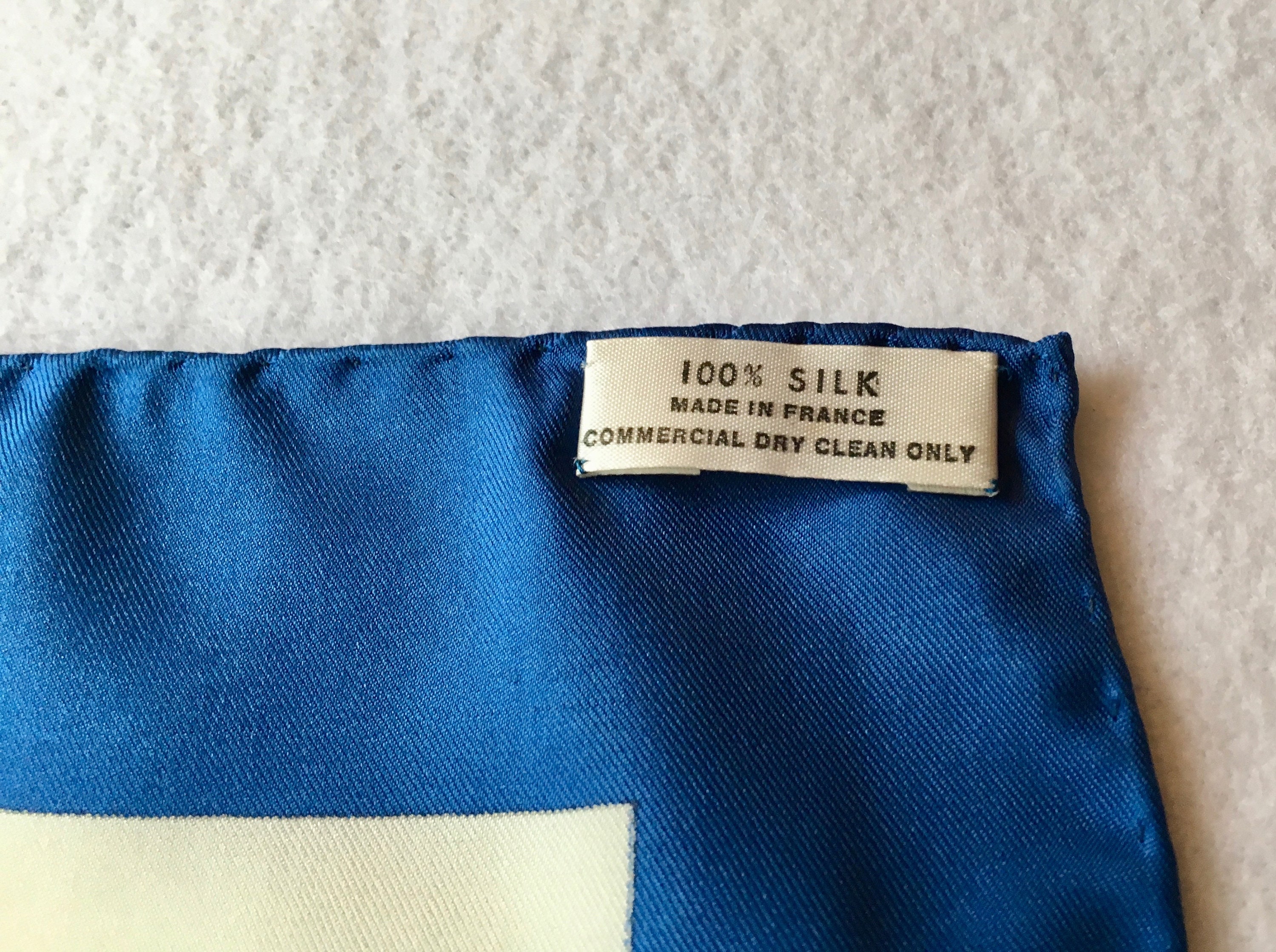 hermes 1970 pre owned attelage en arbalete silk scarf item