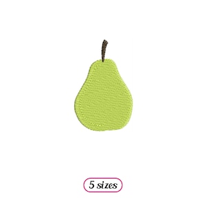 Puede incluir: Una pera verde con un tallo marrón. La pera está bordada con un patrón texturizado. La imagen incluye el texto "5 tamaños".
