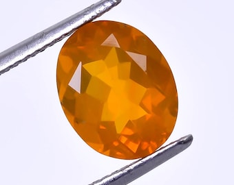 Natural Mexican Fire Opal Faceted Oval Loose Gemstone: Jewelry Making 2.00 Ct 10X8X6 mm