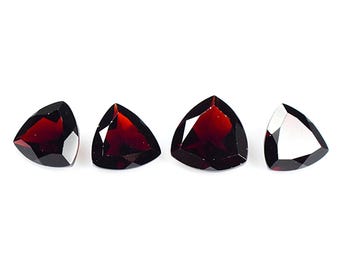 Natural Mozambique Garnet Trillion Cut 4Pcs Loose Gemstones 11.20 Ct 9x9mm For Making Jewelry