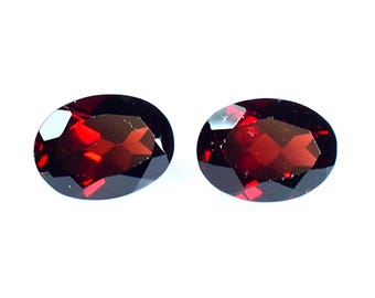 AAA Natural Mozambique Garnet Faceted Oval Pair: Loose Gemstones, 3.20 Ct 8X6X4mm Jewelry Making