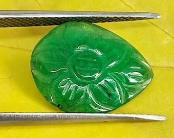 Natural Zambian Emerald Carved Leaf Shape Loose Gemstone: Healing Crystal, 2.90 Cts 14.7X11.5mm