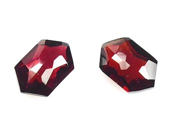 Natural Mozambique Garnet Fancy Briolette Cut Loose Gemstone Pair - 4.55 ct, 10x6x4mm  Making Jewelry