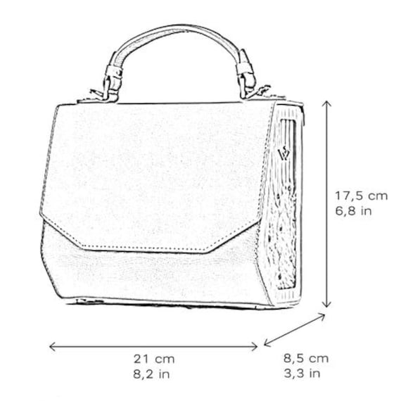 Designer Handbag Stock Illustrations – 915 Designer Handbag Stock  Illustrations, Vectors & Clipart - Dreamstime