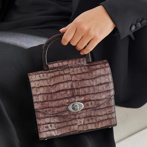 Bolso de cuero de lujo hecho a mano - Elegante bolso bandolera de madera - Bolso de hombro de diseñador - Mini bolso con asa superior para mujer