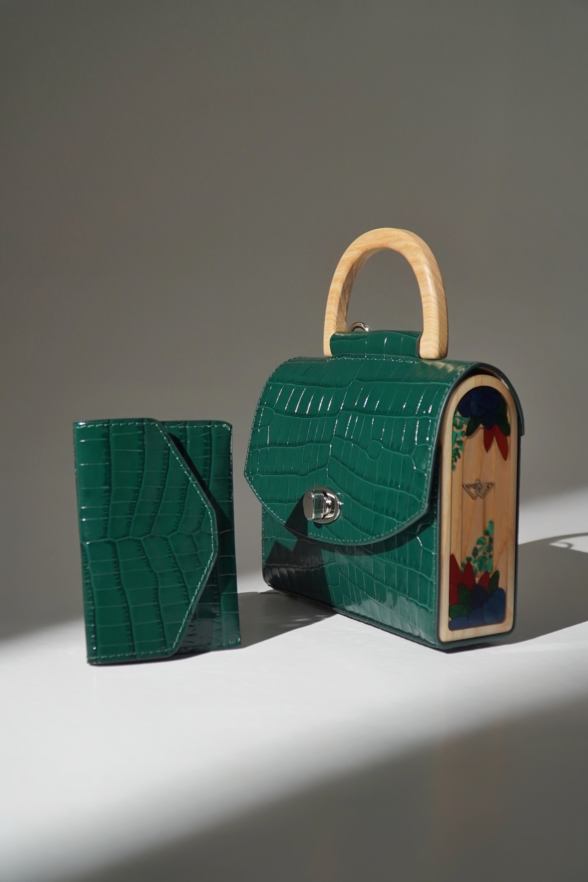 KENZO】EMERALD SILVER TOTE BAG