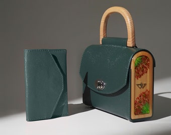 UNIQUE HAND BAG, Wedding Clutch, Embossed Handbag, Wallet For Women, Green Leather Mini Bag With Wallet, Eco Friendly Bag