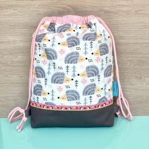 Turnbeutel Igel / Turnbeutel mit Namen / personalisierter Stoffbeutel für Kinder / Kita Rucksack  / Beutel für Wechselsachen / Wäschebeutel