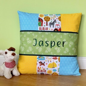 Kinderkissen Bauernhof / Kissen mit Namen / personalisierte Kissenhülle / Kissenbezug nach Wunsch / Patchworkkissen 40x40cm / Bauernhoftiere