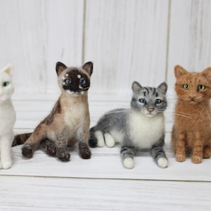 Custom pet portrait felted cat, gift for cat lovers, pet portrait cat memorial, miniature cat portrait, pet replica kitten image 8