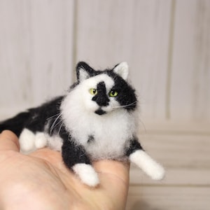 Aangepast huisdierportret van een gevilte kat, gepersonaliseerde kat, huisdierportret van een kat als aandenken, miniatuur kattenportret, replica van een kitten als huisdier