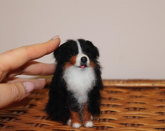 Individuell gestaltetes Haustierporträt aus Filz, personalisiertes Geschenk für Hundeliebhaber, Nadelfilz-Gedenkstück für einen Pomeranian-Spitz, Geschenk zum Verlust eines Haustieres aus Filz