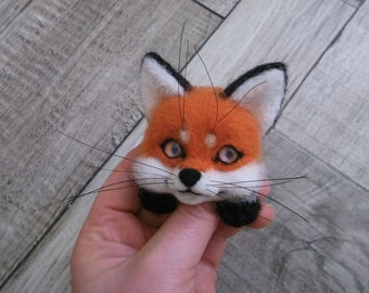 Brooch fox needle felted, fox portrait, brooch wool fox