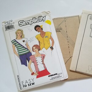 Design Your Own Tops Size 26W-32W / Original Simplicity Full