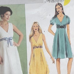 Dress Sewing Patterns for Womens A-Line Pleated Dresses, Butterick Patterns BP214 214, Misses Size 6 8 10 12, Uncut Printed 2007 Easy Sewing