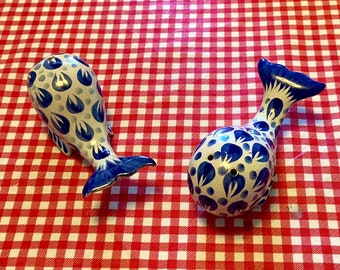 Vintage Whale Salt & Pepper shakers Handmade in Mexico by Anthropology 1990’s Ceramic Blue White Ocean Sea