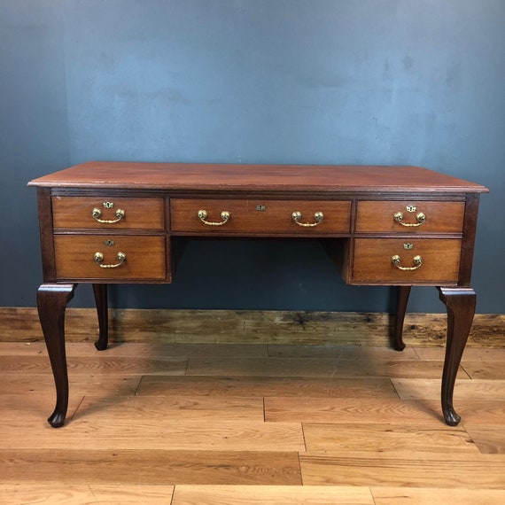 Vintage Desk Dressing Table Sideboard Upcycled Shabby Chic Rustic Mahogany