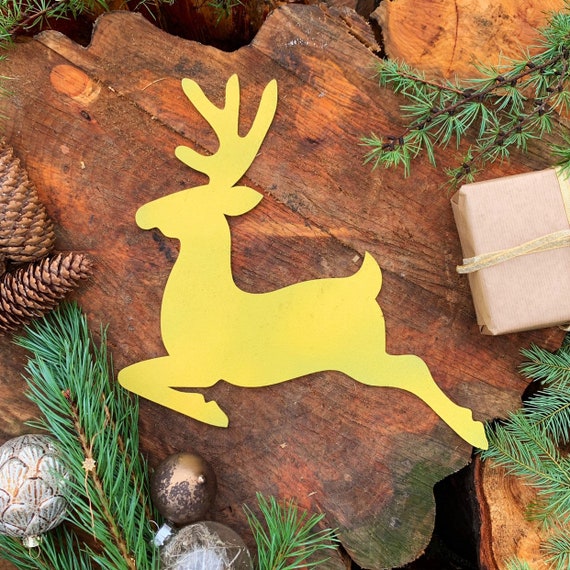 Rustic yellow REINDEER Christmas deer Sign Metal Plaque Home decoration Nordic Rustic