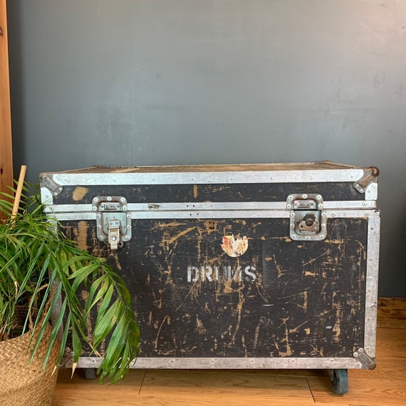 Vintage Trunk Chest box Rustic Band Touring Drum Kit Storage Industrial Drums