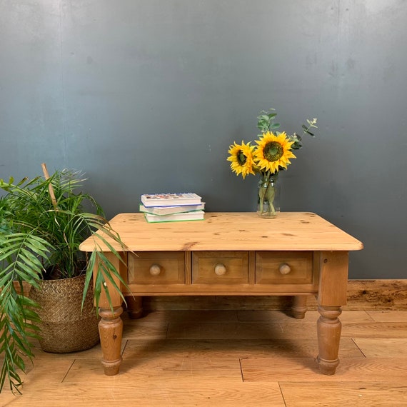 Solid Chunky Pine Coffee Table Storage Rustic Shabby Chic Vintage