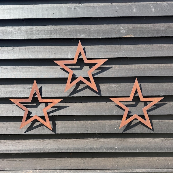 Set of 3 Rusty Metal Stars: Shabby Chic Garden Decor Rustic Christmas stars