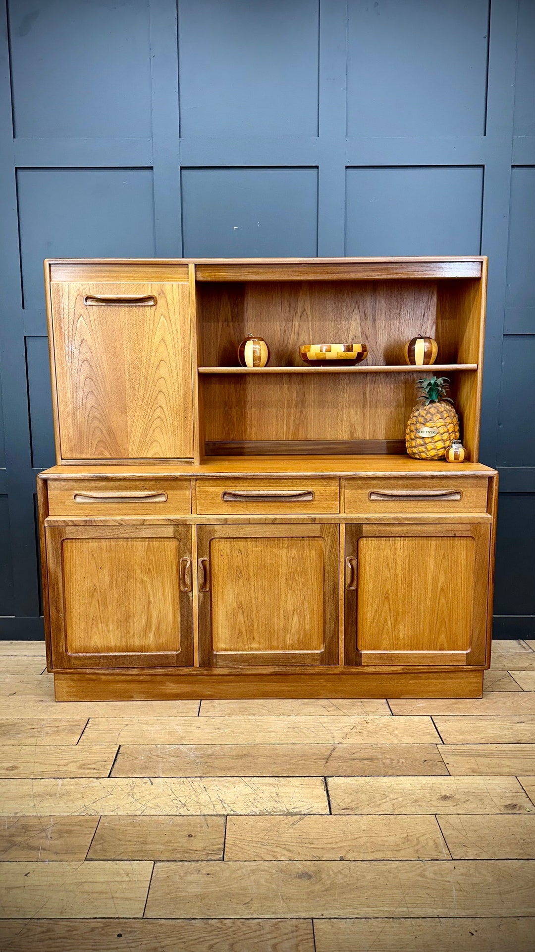 Mid Century G Plan Teak Sideboard / Retro Cocktail / Teak