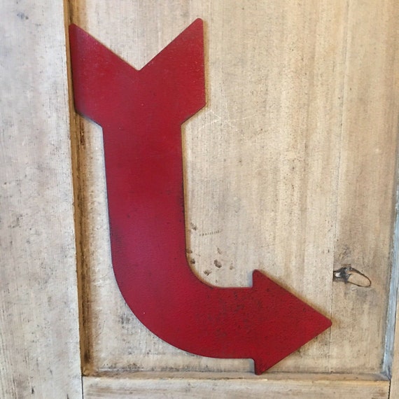 Red Distressed Arrow Sign Metal Shop Fairground Carnival Entrance This Way