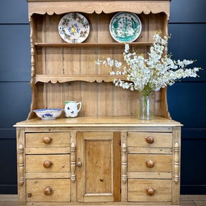 Pine dresser 2024 for sale