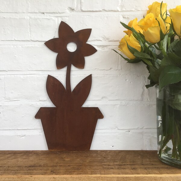 Rusty Metal FLOWER POT silhouette sign  , garden decoration , garden decor , rustic garden gifts , present for a gardener , garden art