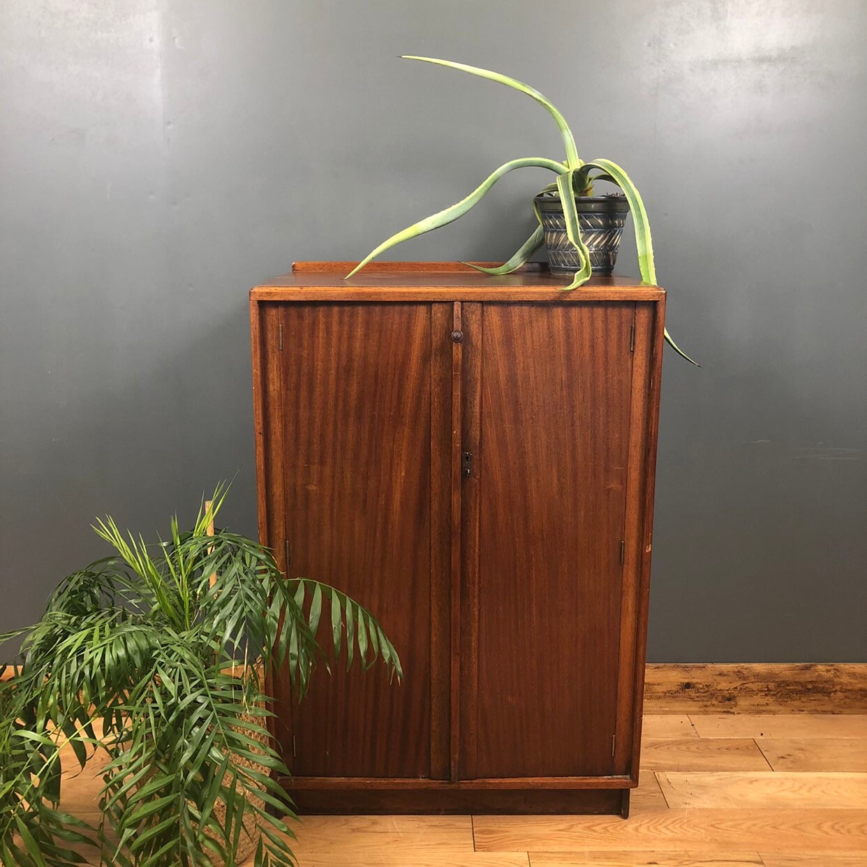 tall boy shelves