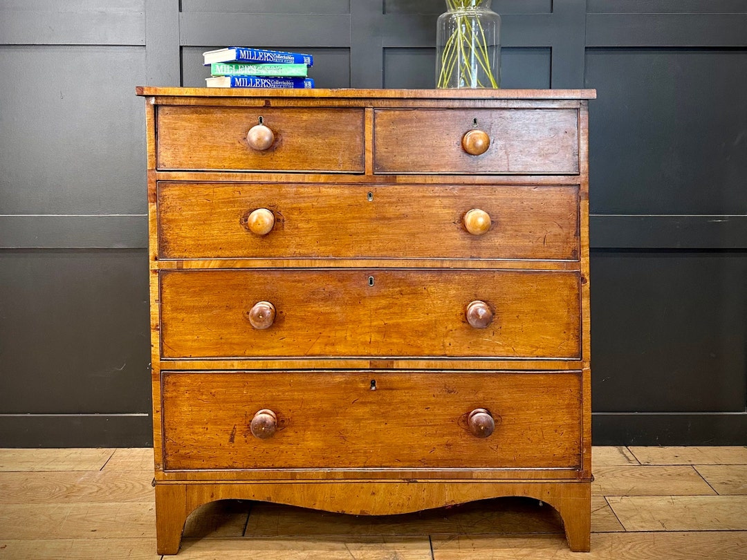 Antique Victorian Chest of Drawers / Bedroom Storage / Mahogany Drawers